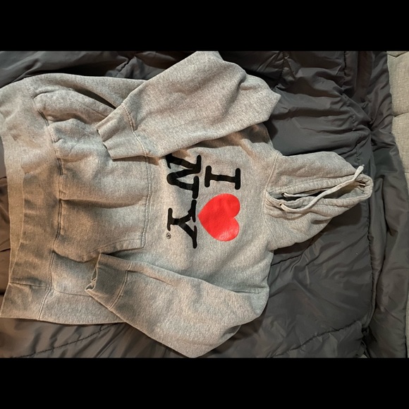 Woman’s hoodie - Picture 1 of 2
